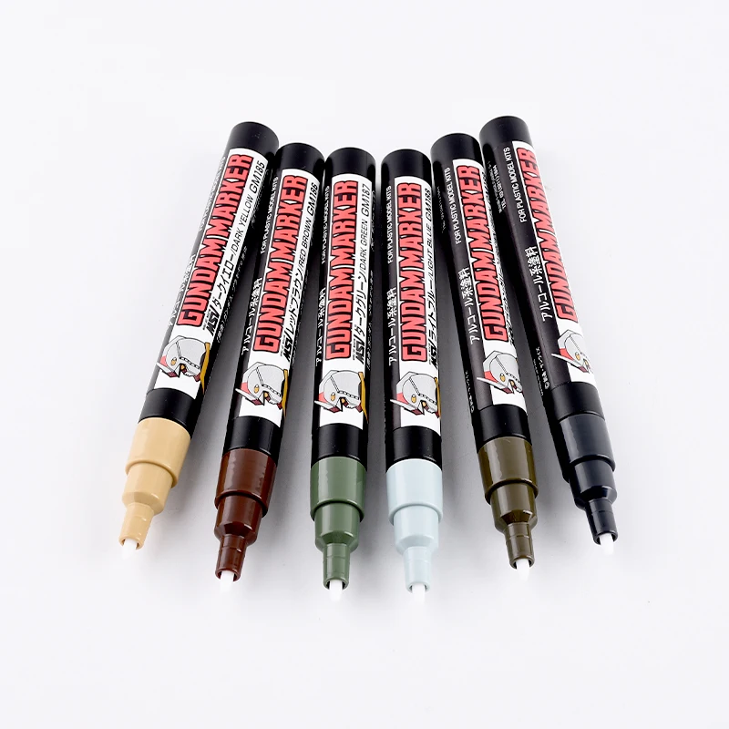 GSI Creos Gundam Marker 3 Types Set Clear Gloss, Clear Matte, Gundam Plated  Silver With Kanji LOVE Sticker, 7.87 x 0.39 x 2.36 in