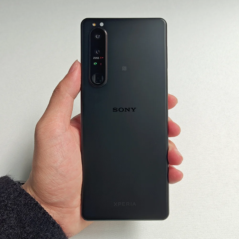 ヤ*レ様 Xperia 1 iii Xperia 1 III（エクスペリア ワン マークスリー） | 仕様