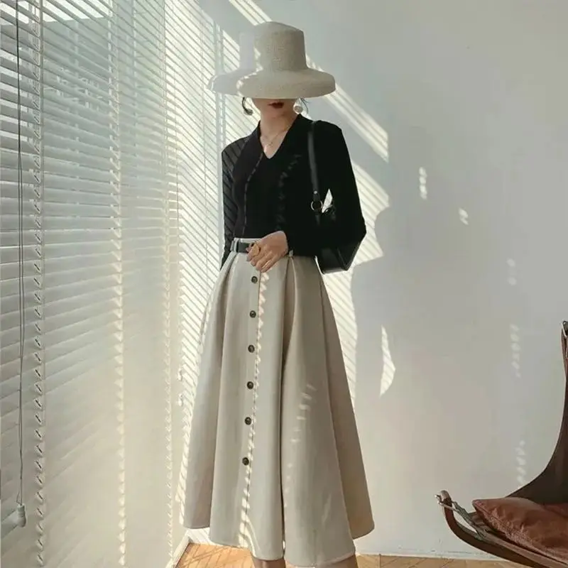 

2023 New Arrival Spring Summer Women Casual Loose A-line Single-breasted Design Skirt Fashion High Waist Mid-calf Skirts D112