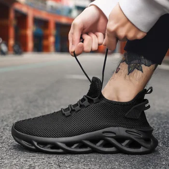 Men’s Breathable Sports Sneakers 1