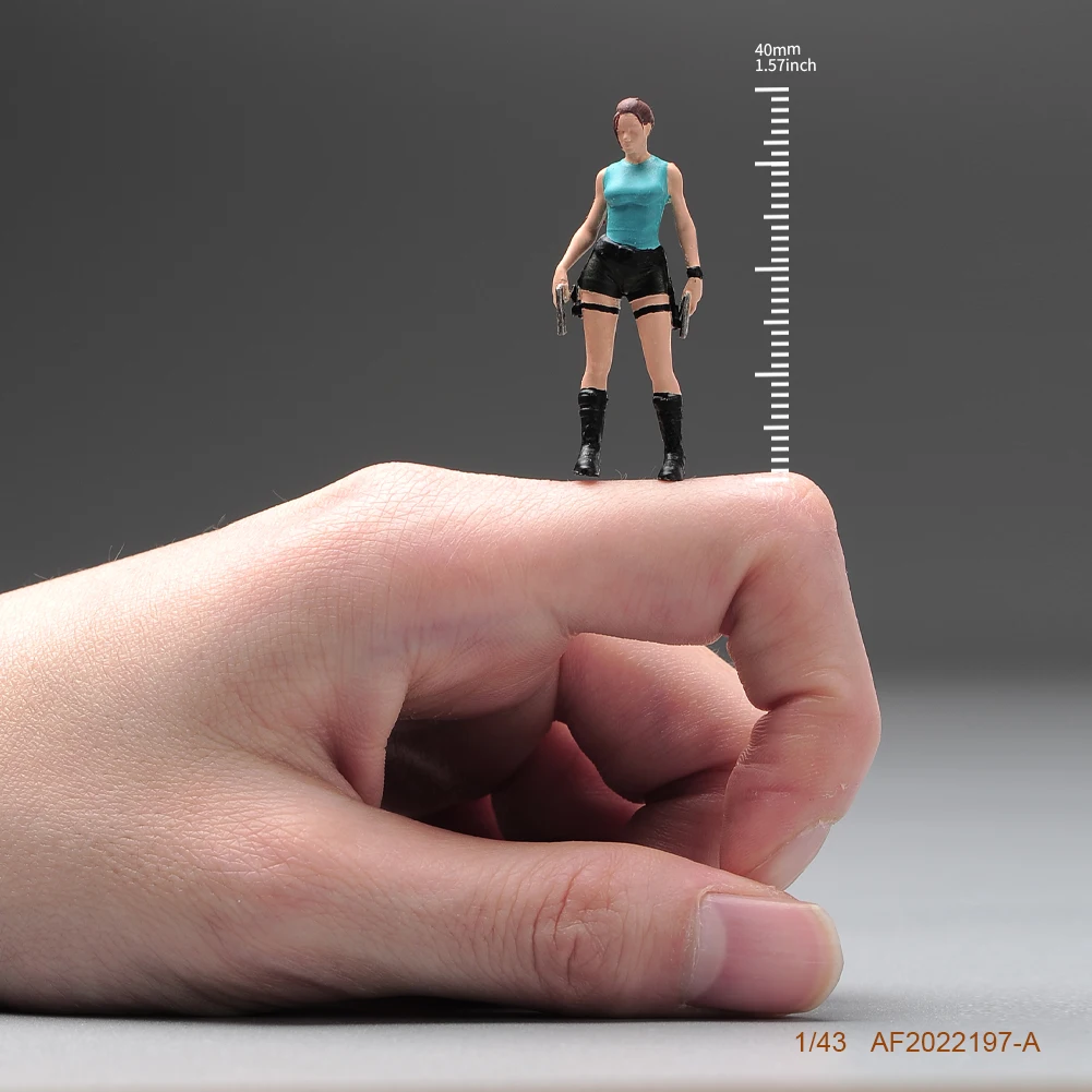

1/64 Miniture Female Solider Manual Handmade Color Action Figure Fit Scene Decorations for Fan Collection