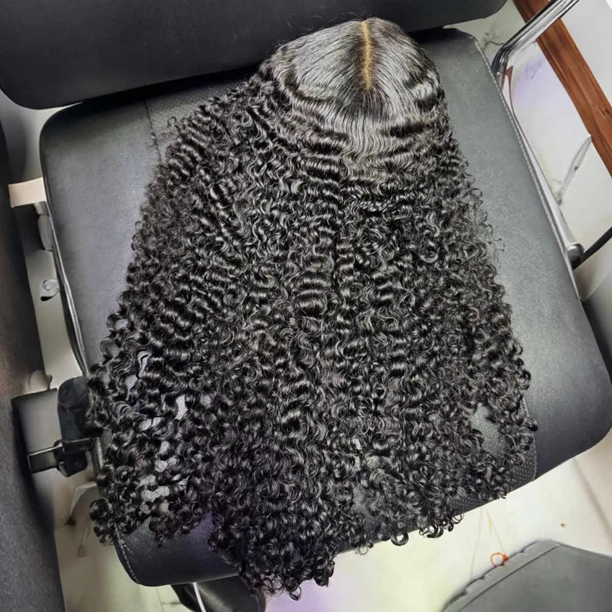 Water Wave Black Color 13X4 Lace Frontal Synthetic Guleless Wig For Women Preplucked With Baby Hair Cosplay Daily Drag Queen
