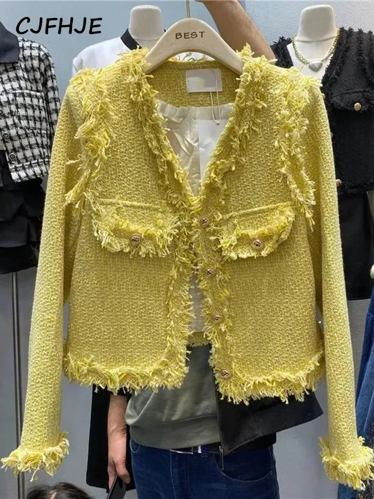 

CJFHJE Vintage Tweed Jacket Women New Korean Fashion V-Neck Single Breasted Thick Short Chic Lady Fragrance Style Coat Tops