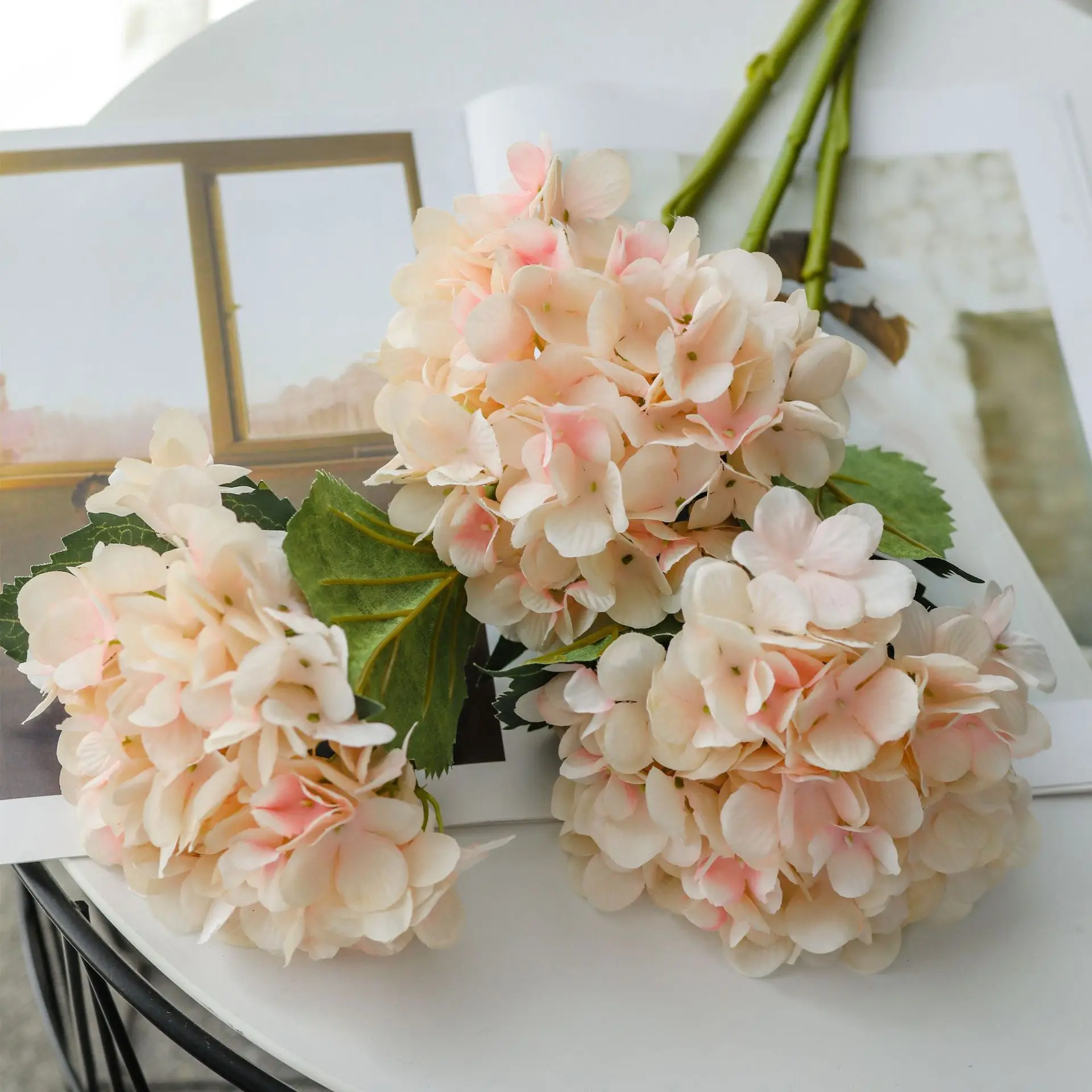 

Artificial Flowers Silk Hydrangea Fake Hydrangea Flowers Branch Bridal Wedding Flower Hand Balls Home Table Decor