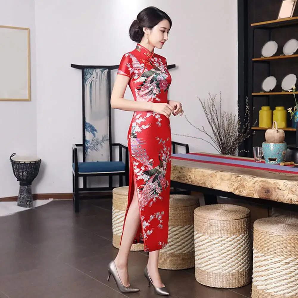 Terrific Lady Cheongsam Long Classic Anti-wrinkle Short Sleeve Lady Cheongsam