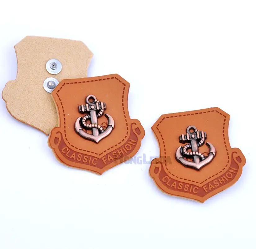 

30pcs Patches for Clothing, Brown PU Leather Badges with Antique Copper Brush Metal Plates, 3.5cm,PLB-024,