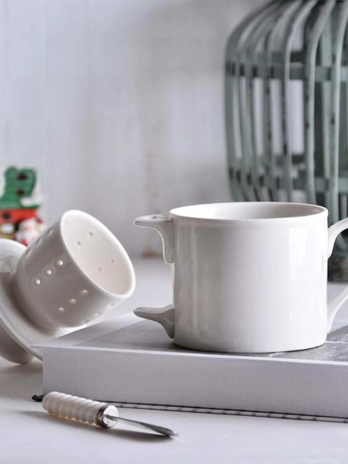 Slide image 59462bd3ef9e495aa9f353622279af8f