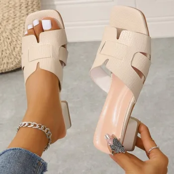 2024 Summer New Women Slippers Flat Bottom Non-slip Outdoor Open Toe Beach Female Sandals Sexy Fashion Design Slides Woman Shoes 2024 Summer New Women Slippers Flat Bottom Non-slip Outdoor Open Toe Beach Female Sandals Sexy Fashion Design Slides Woman Shoes