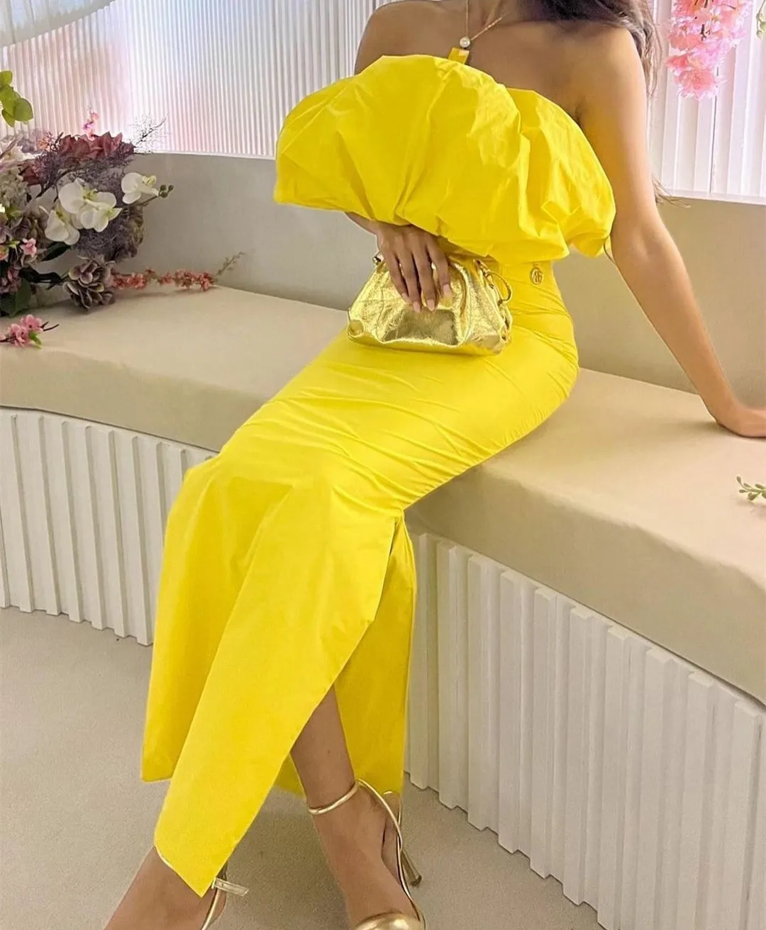 

Vintage Long Yellow Taffeta Slit Evening Dresses فساتين السهرة Sheath Strapless Floor Length Prom Dress Robe de soirée for Women