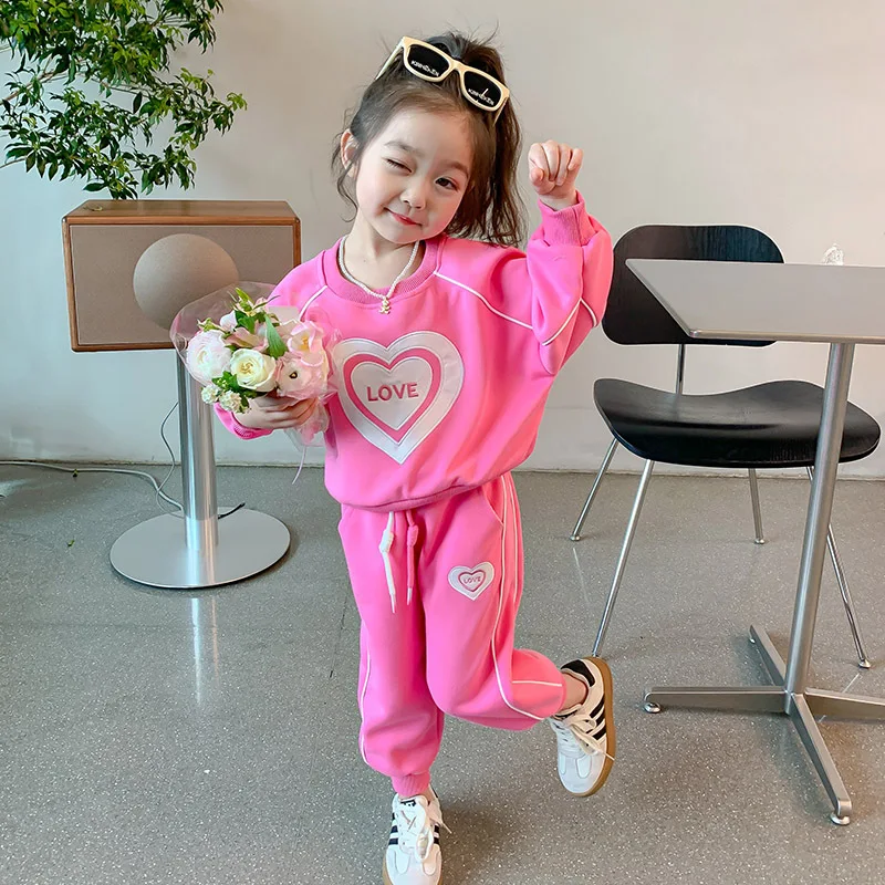 2024 New Autumn Girls' Set Love Round Neck Pullover Elastic Waist Sports Pants 2PS Casual Fashionable Outdoor Sportswear