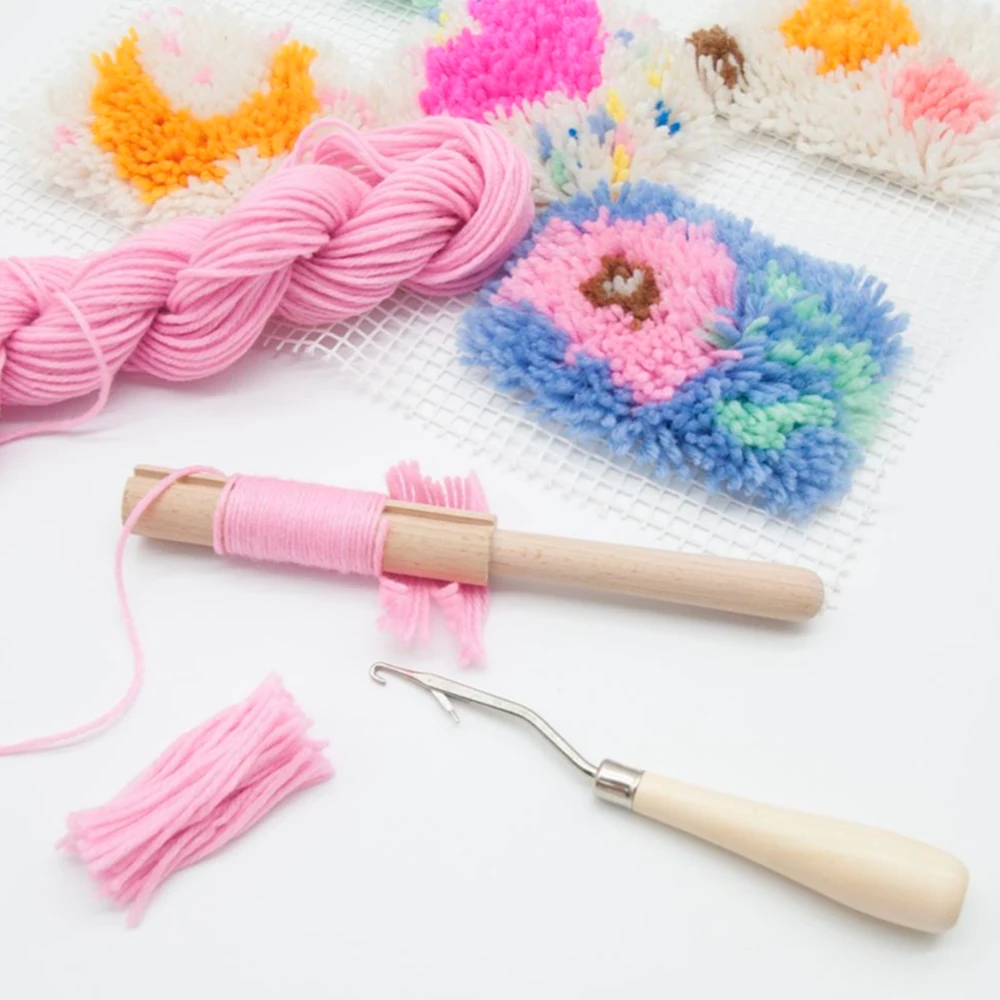 Craft Supplies Latch Hooking Kit Rug Embroidery Tool