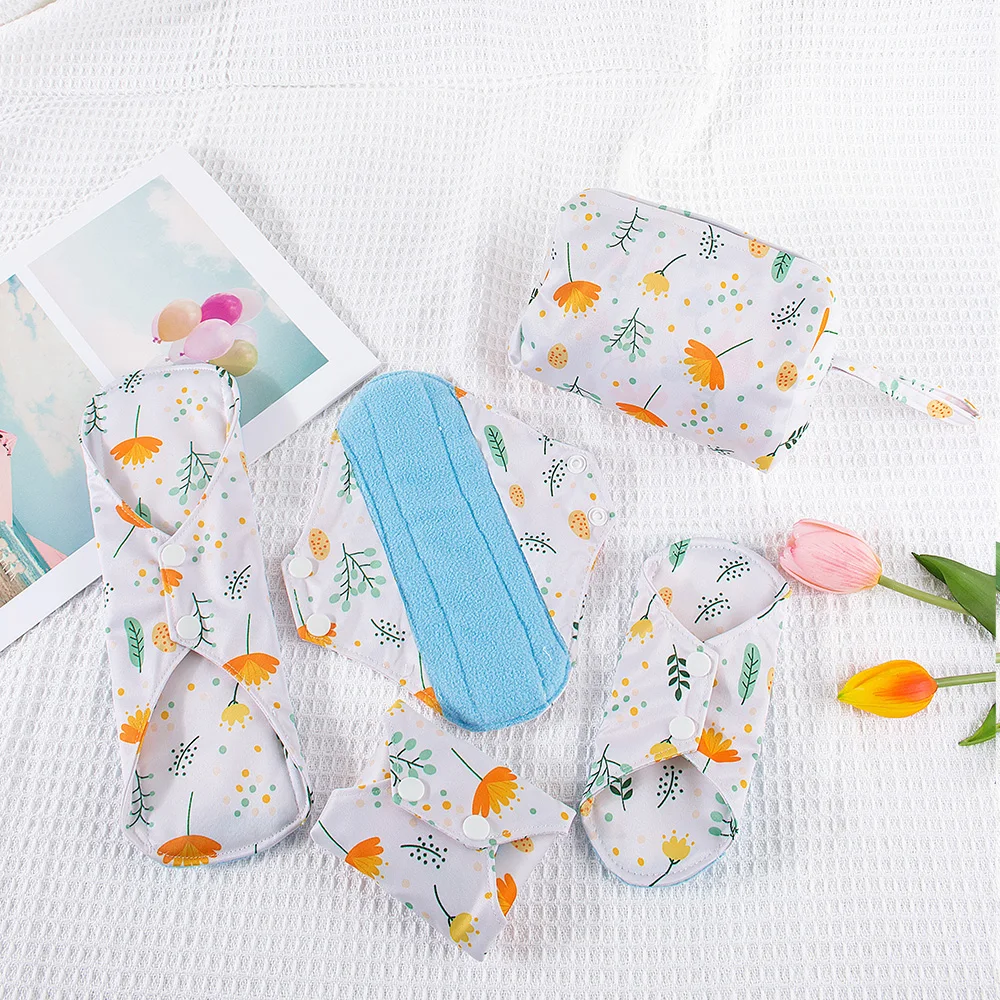 5-piece Sanitary Pad Set Contains 4 Sanitary Pads Waterproof Leakproof Reusable 1 Waterproof Storage Bag With Handle Easy To Car