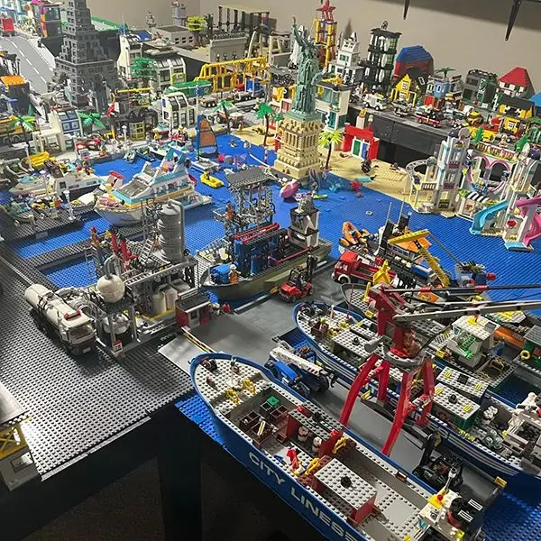 Custom MOC Rebrickable Bricklink Store