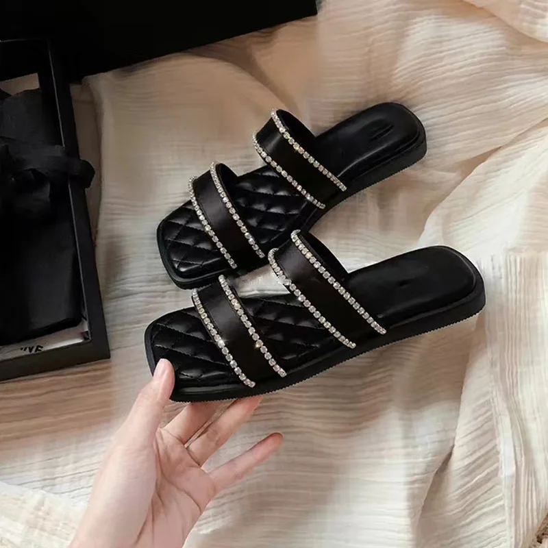 French style small fragrant style with rhinestone square toe flat sandals, summer open toe, wearing beach slippers for women