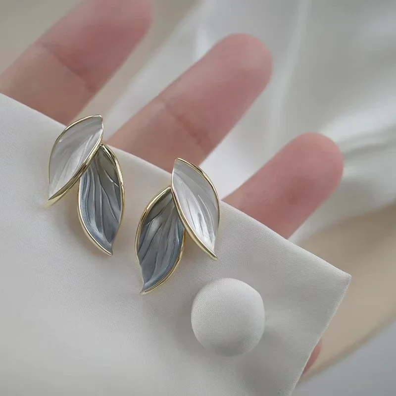 Esther Elegant Grey Leaf Stud Earrings 4