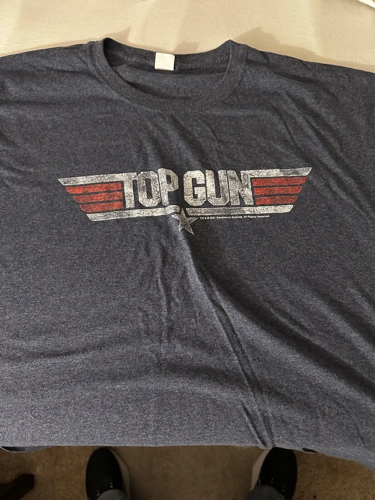 Maglietta Extra Large In Ottime Condizioni Con Pistola Superiore.