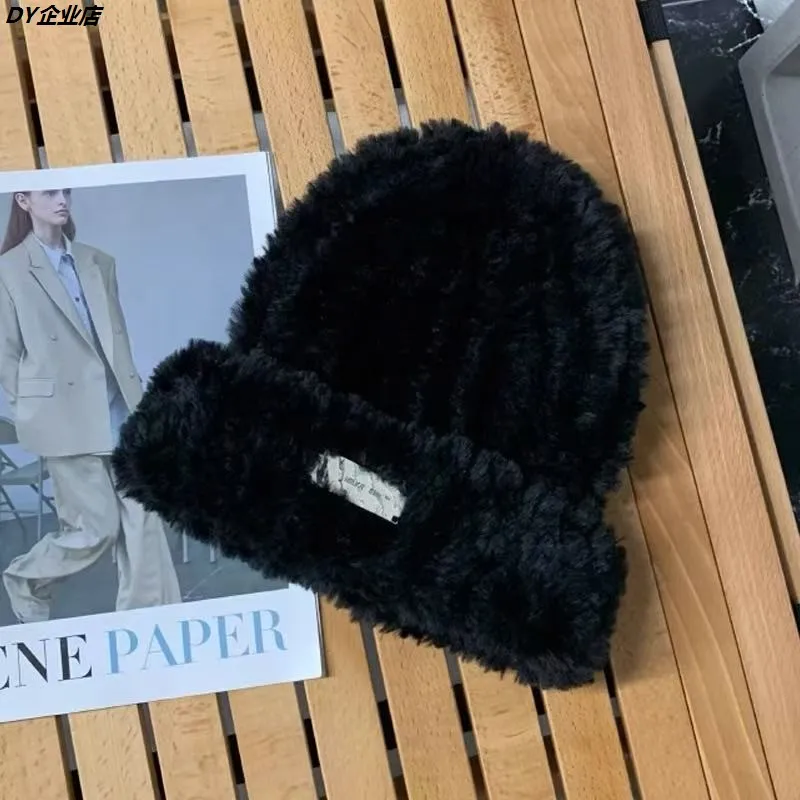 Iron label fleece beanie - black