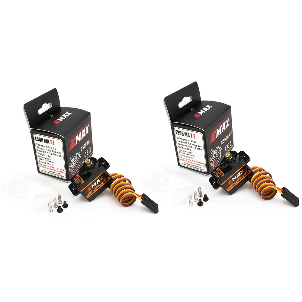 Détail des engrenages métal du servo Emax ES08MA II pour RC, adapté à l'Axial SCX24