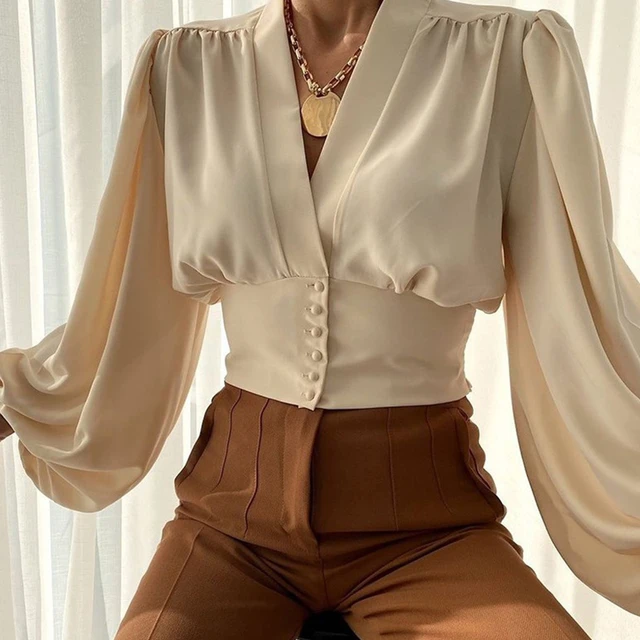Blusa feminina decote em v com botão peito, manga longa lanterna, tops  plissados, camisa sexy senhora do escritório, elegante, primavera, verão -  AliExpress