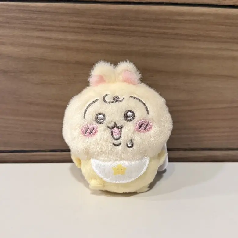Peluche Bandai Chikawa - Écureuil Volant Momonga Parlant 25cm (Talking Plush)