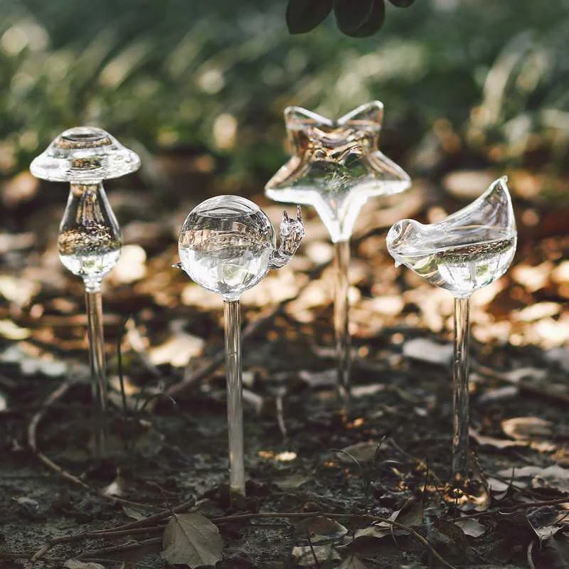 Garden Plant Watering Device Glass Flowers Water Feeder Automatic Self Watering Devices Bird Star Mushroom Design Plant Waterer 1