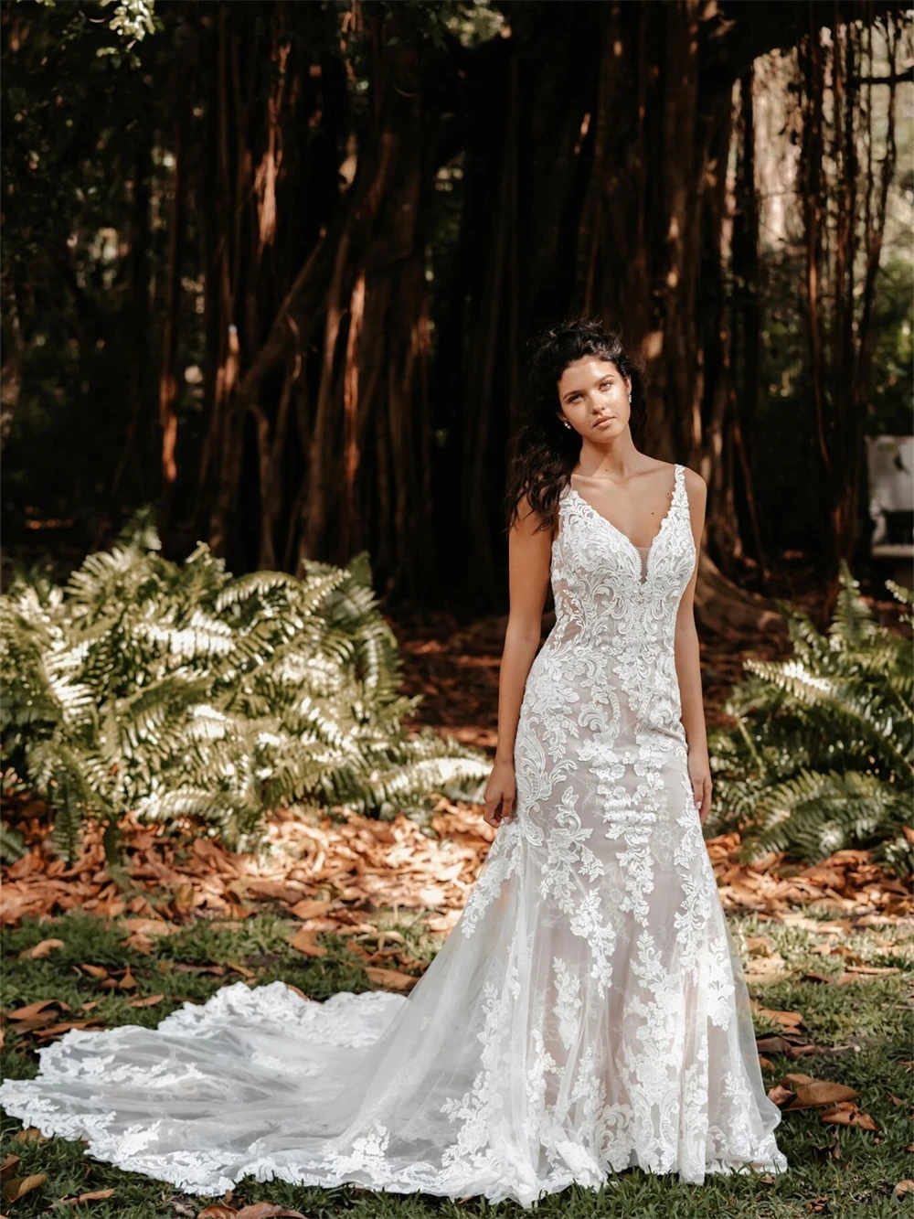 Рисунок 2 - Женское кружевное свадебное платье It's yiiya