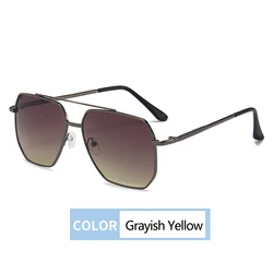 Stylish Unisex Aviator Sunglasses with Metal Frame & UV400 Protection (Gold)