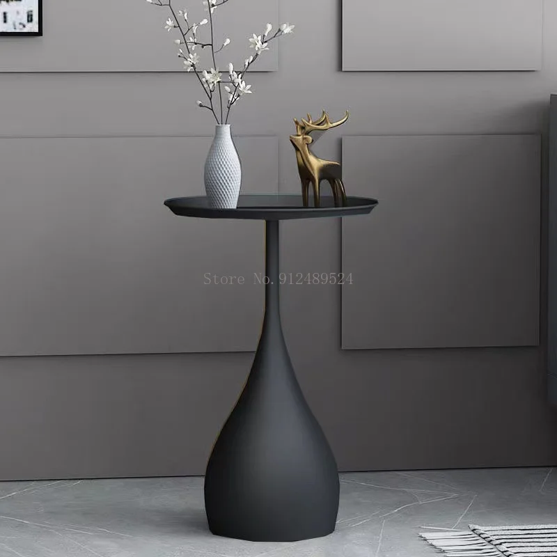 

Высококачественный боковой журнальный столик низкого качества для гостиной, спальни, металлический Железный прикроватный столик в форме капли, мебель для дома