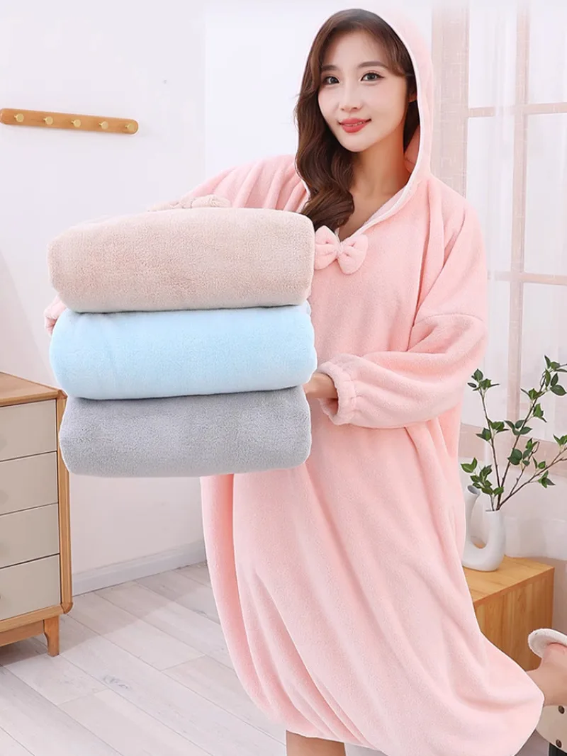 Long home bath skirt female wearable absorbent thickened household bath towel hooded coral velvet long-sleeved home Bath skirt