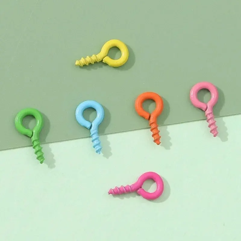 DIY 수제 보석 액세서리, 다채로운 스프레이 페인트 다리미 아일렛 나사, 경적 나사, 키체인 재료, 50