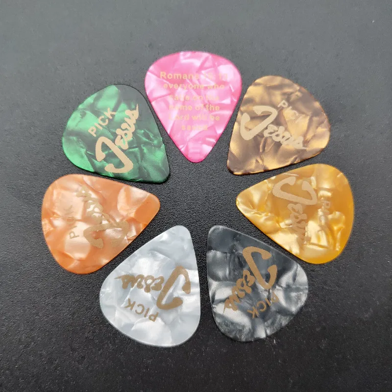 100PC JESUS Celluloid Guitar Pick 0.71MM Golden Words Romans 10:13 Psalm 149:1 & Psalm 147:1 Mix Color