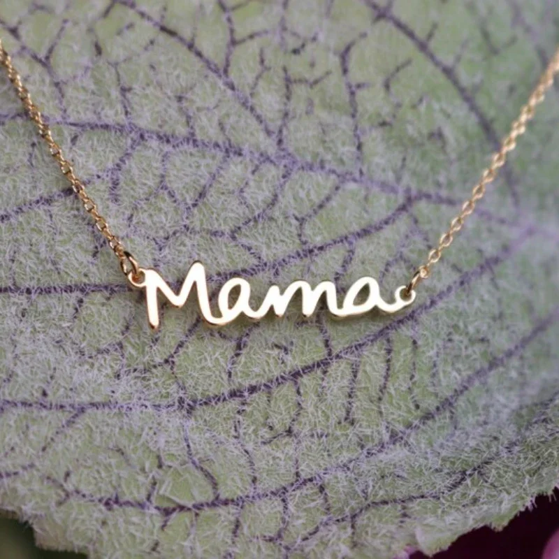 10 collane in acciaio inossidabile con ciondolo a forma di lettera 'Mama' per la Festa della Mamma, collana alla moda per donna, gioielli da festa, regalo per la mamma.  36