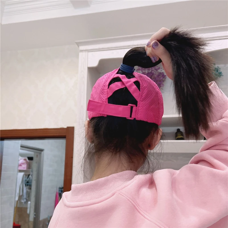 Women'S Baseball Caps Spring And Summer Outdoor Sports Sunshade Ponytail Cap Adjustable Breathable Mesh Quick-Drying Cap