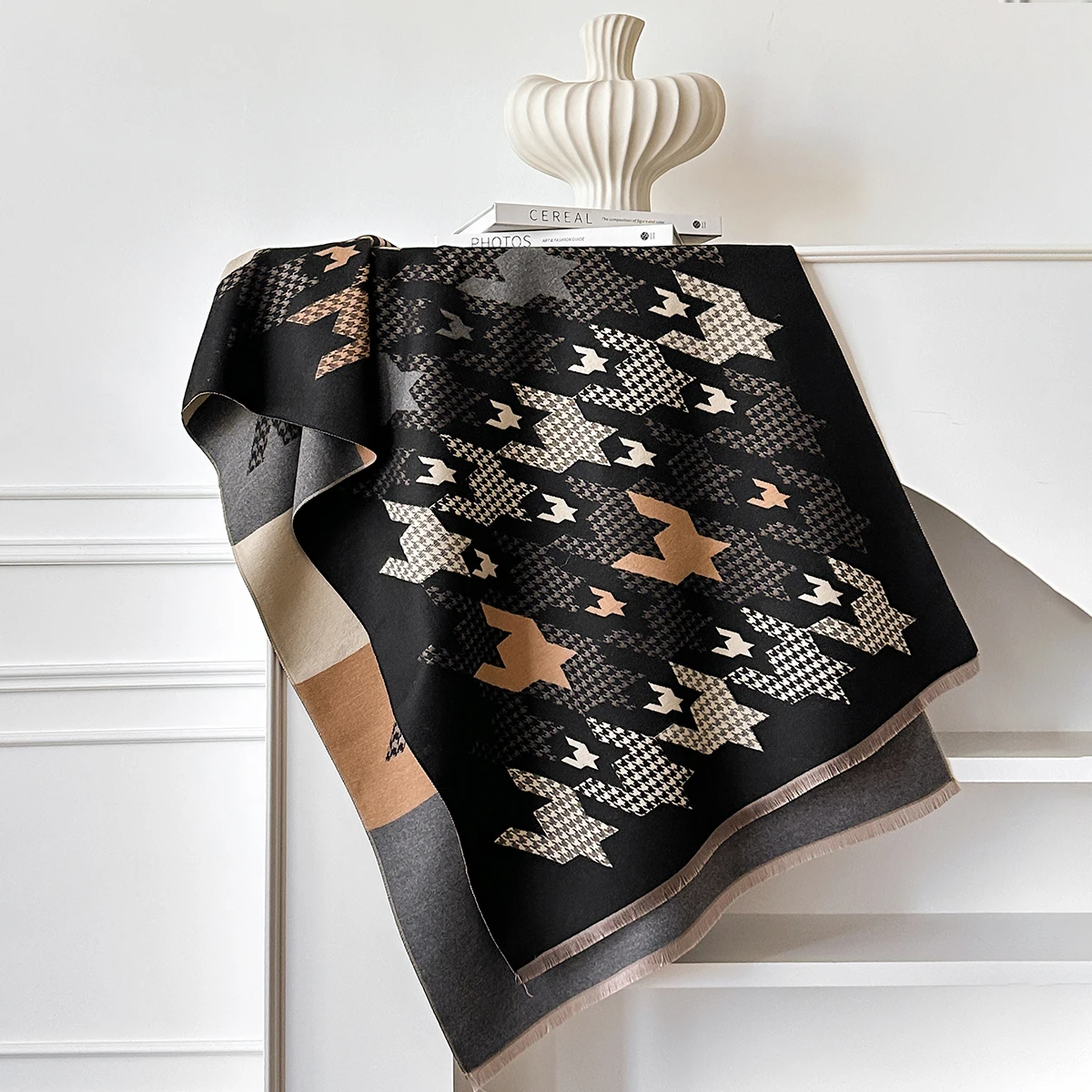 Winter Cashmere Scarf Women Houndstooth Design Elegant Warm Pashmina Blanket Poncho Scarves Female Print Shawl Foulard Bufanda