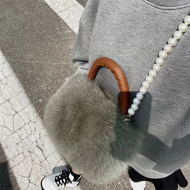 Fox Fur Large Capacity Handbag Women's Luxury Party Handbag Pearl Chain Design Oblique Span Shoulder Fur Bag
