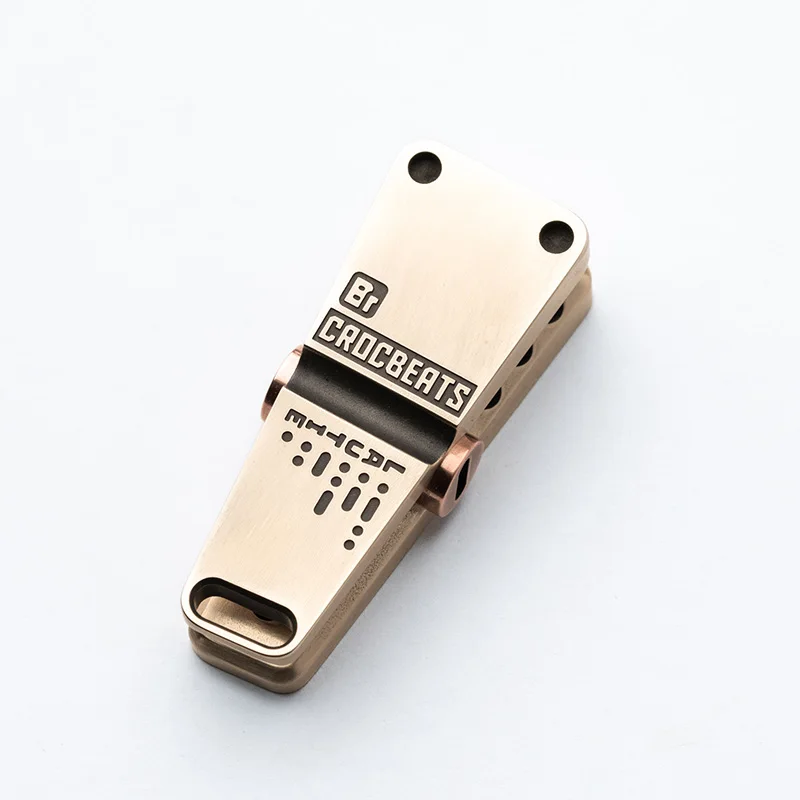 BIG WHITE EDC フィジェット RAMPART｜