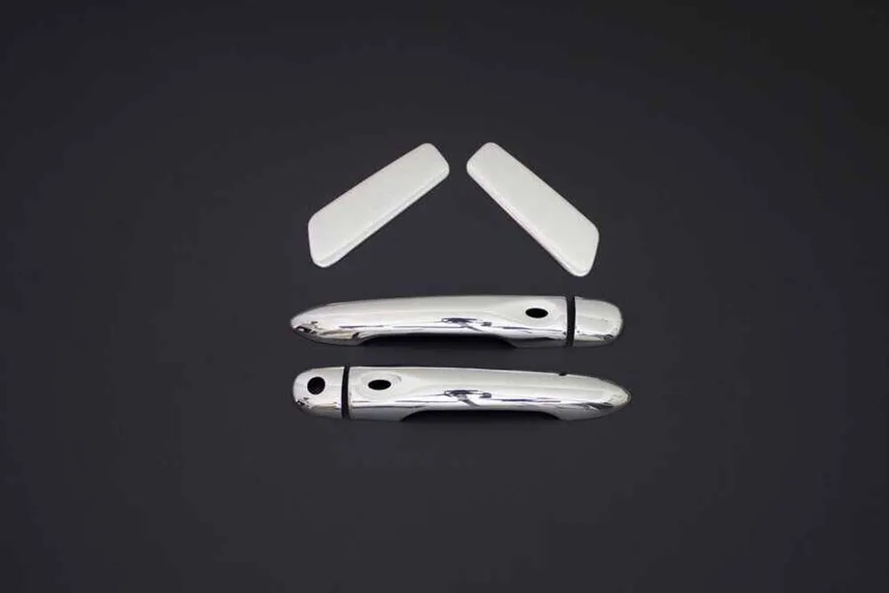 

Renault Clio 4 Door Handle Covers (20122022) - St. Steel - HB - 5D