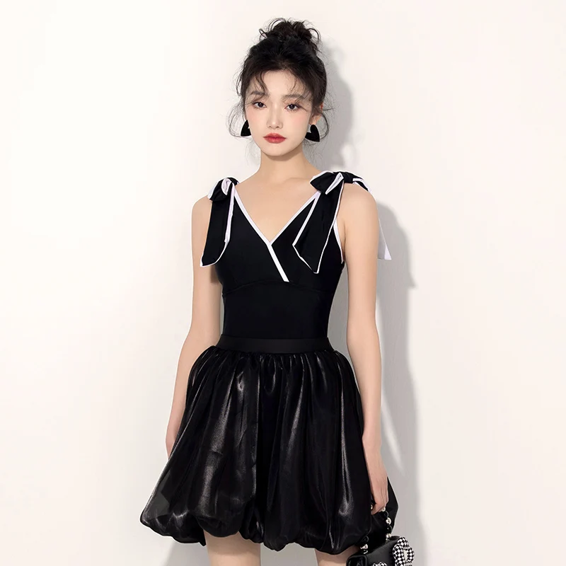 

2023 New V Neck One Piece Swimsuit with Skirt Women Swimming Suit Sexy Patchwork Bathing Suit High Waist Beachwear Monokini
