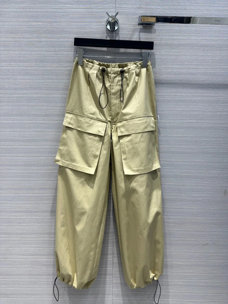 

Street style women's pants, fashionable and loose, casual drawstring drawstring waist tied, large pocket work pants