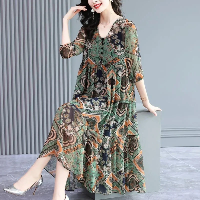

Women's Summer Dresses 2023 New High End Chiffon Vintage Fragmented Flower Dress Temperament Elegant Printed Dress Vestidos 3XL