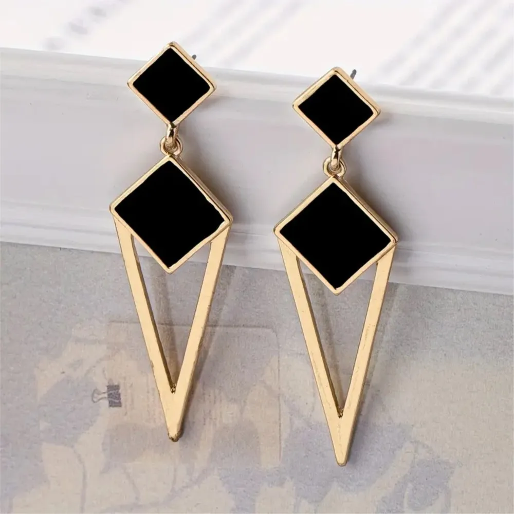 Versatile Geometric Cutout Stud Earrings for Women Minimalist Triangle Earring Statement Party Jewelry Accessories