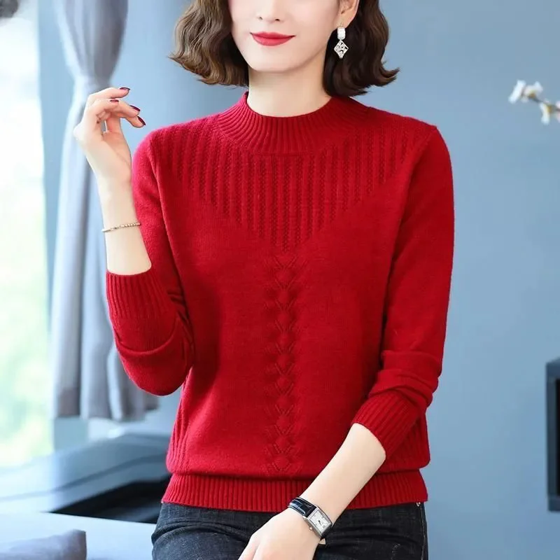 2025 Autumn New Mom's Velvet And Warm Knitted Embroidered Bottom Shirts Imitation Mink Fleece Winter Inner Plsh Thick Pullover