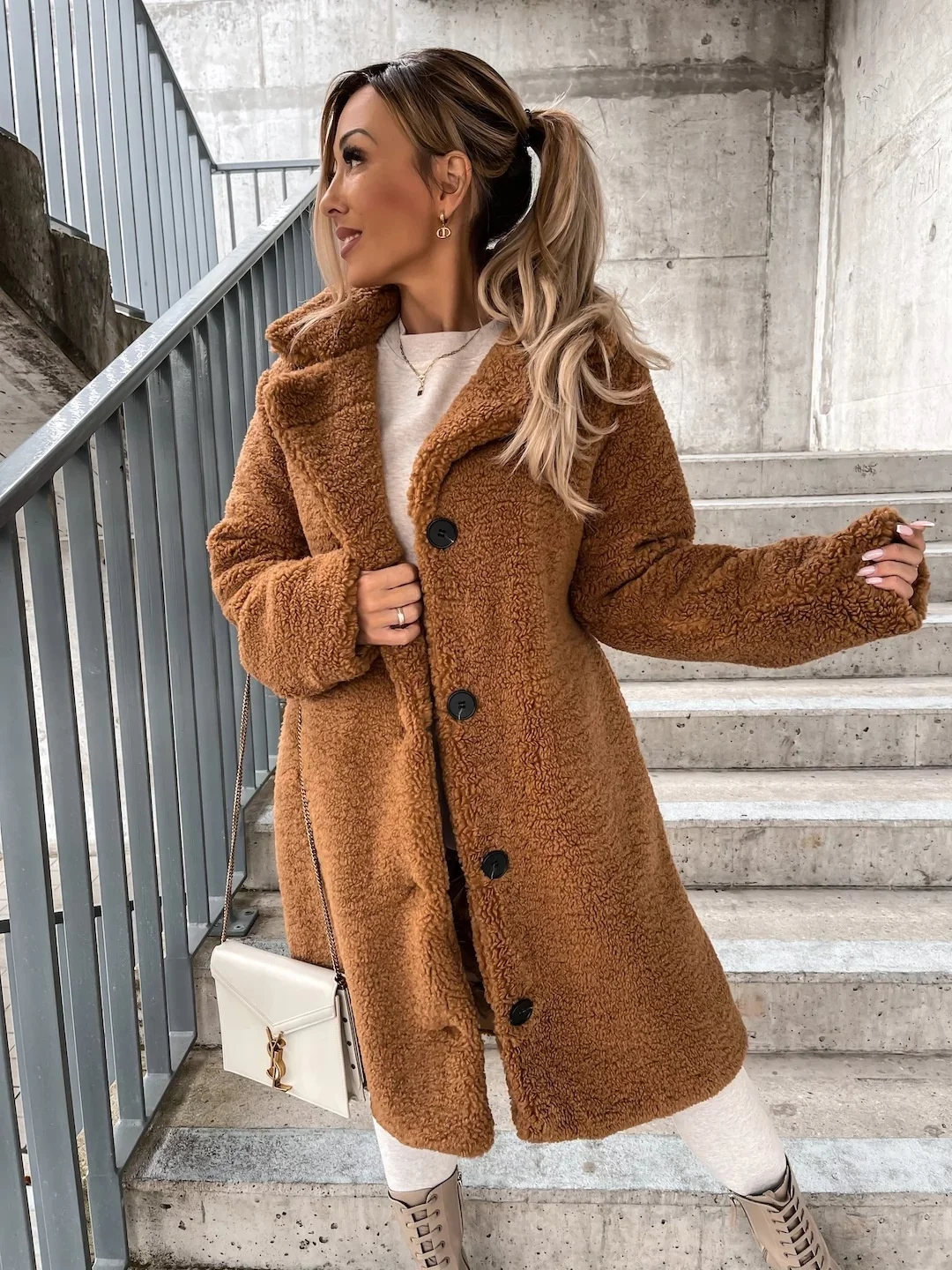 Western Style Women Coat Long Sleeve Lapel Collar Single-breasted Loose Cotton Elegant Chic Ladies Coat For Autumn Winter 2023