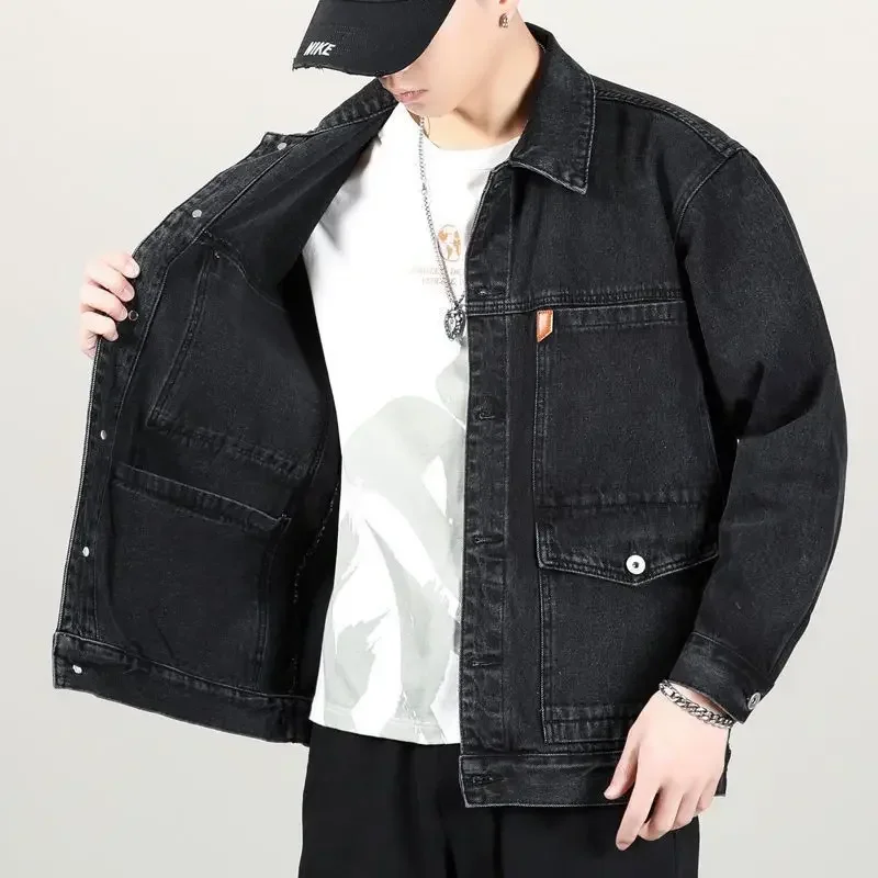 thumbnail image 1 of Chaquetas de mezclilla para hombre con bordado, abrigo de jeans para hombre, otoño, negro, Corea, invierno 2024, ropa popular coreana lavada de gran tamaño, rock, 1 of 5