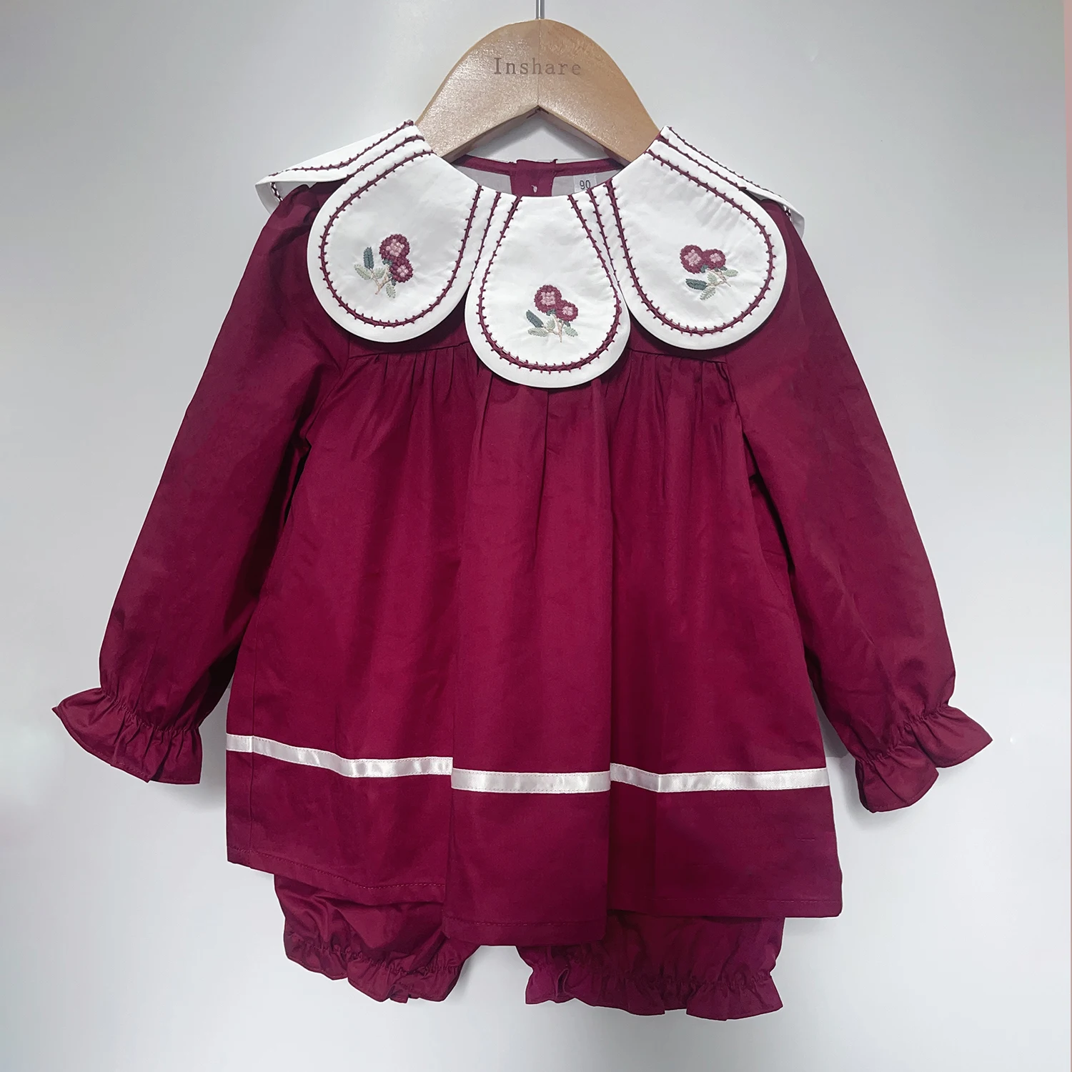 

Girls Petal Collar Suit Burgundy Cotton Long-sleeved Top And Shorts Spring Autumn Christmas cute Children's Boutique Clothing