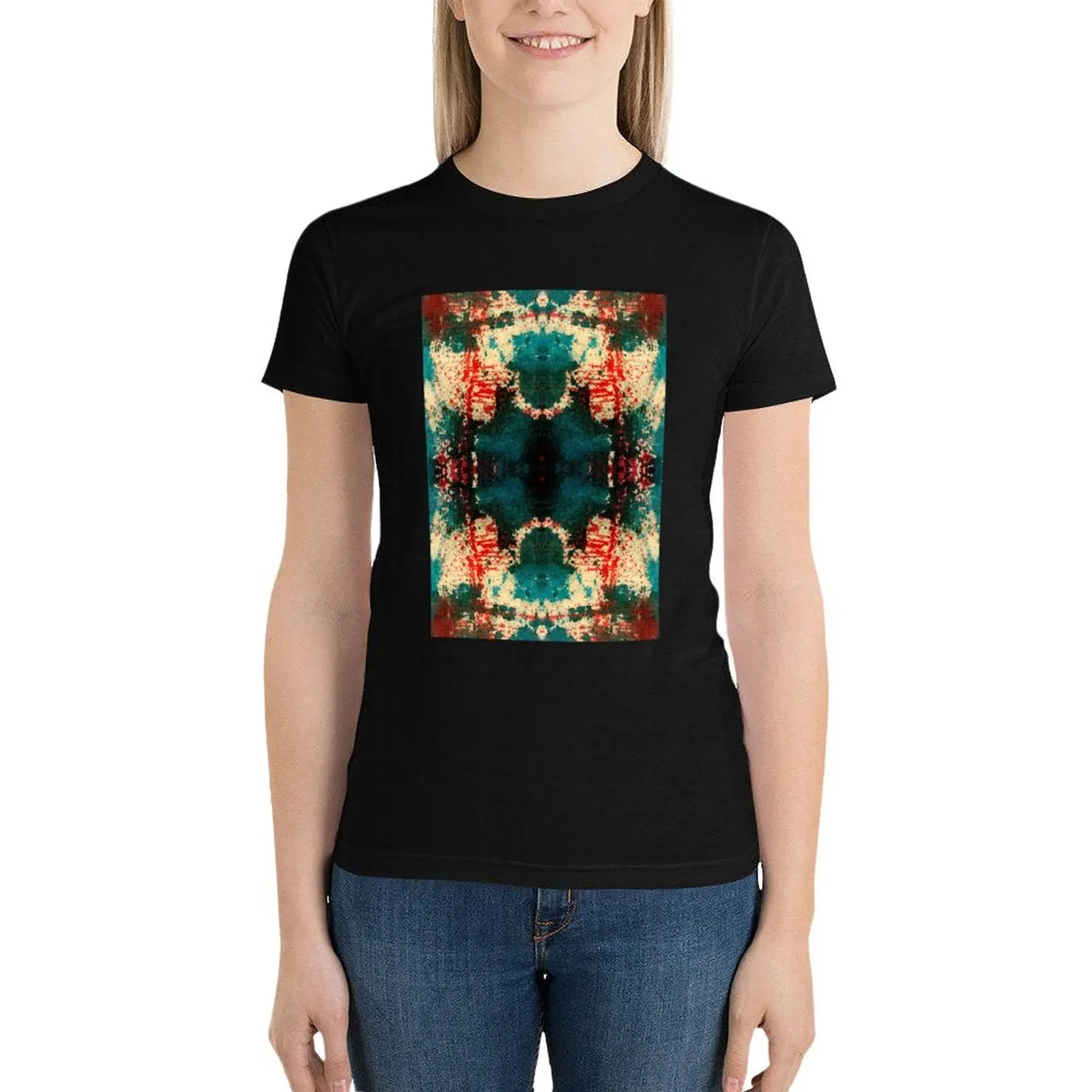 Abstract T-Shirt graphics Short sleeve tee Woman fashion