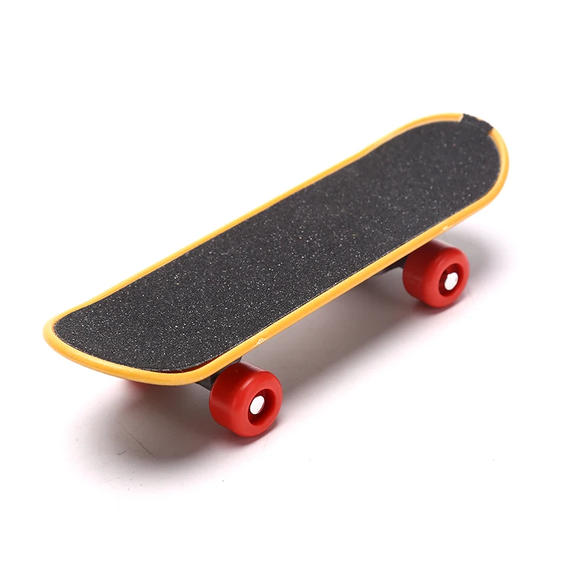 Divertente Allenamento Mini Skateboard Forniture Per Uccelli Pattini Lovebird Canarini Trespolo