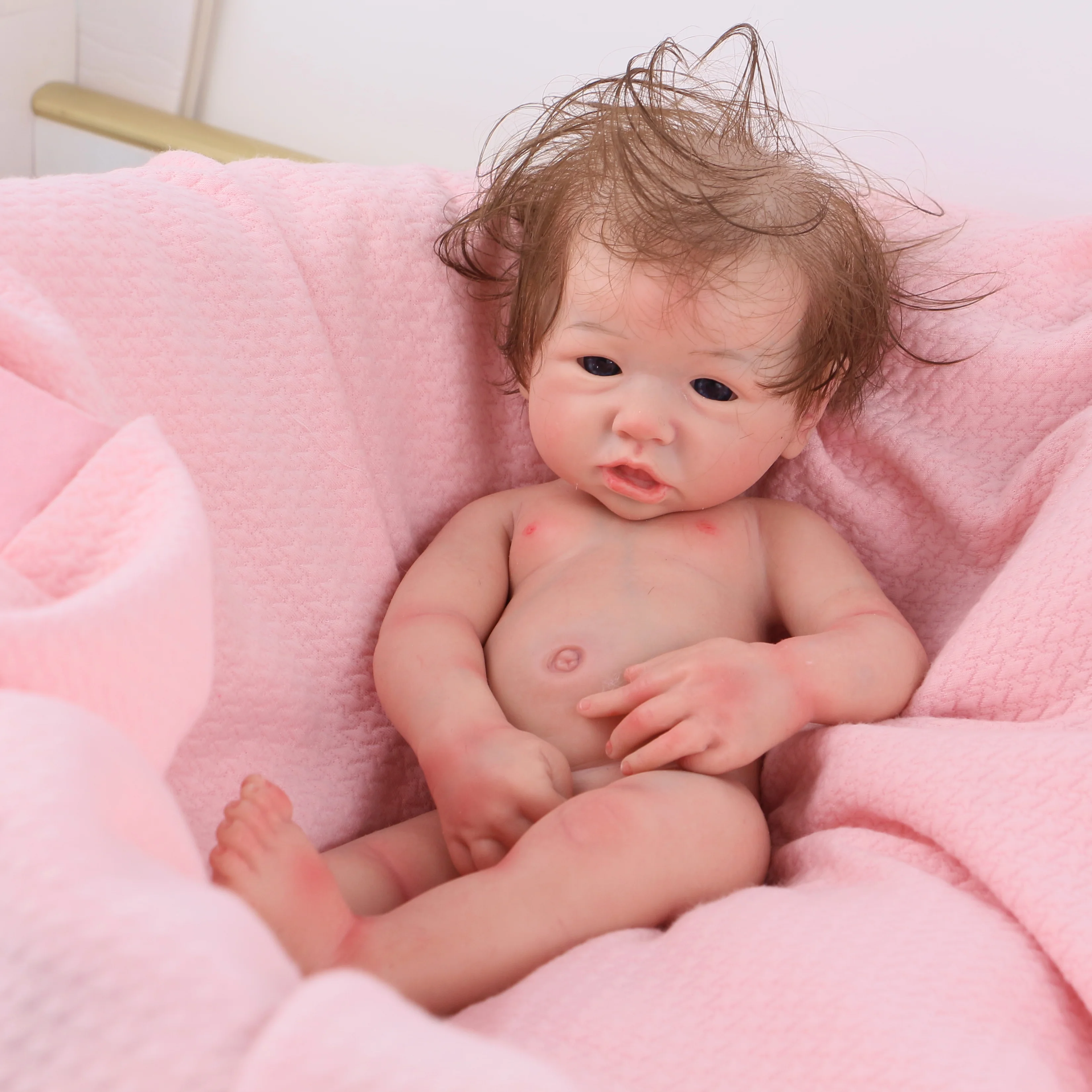 16 Inch Full Silicone girl Body Implanted Hair Open Eyes Reborn Baby Doll  without Clothes.