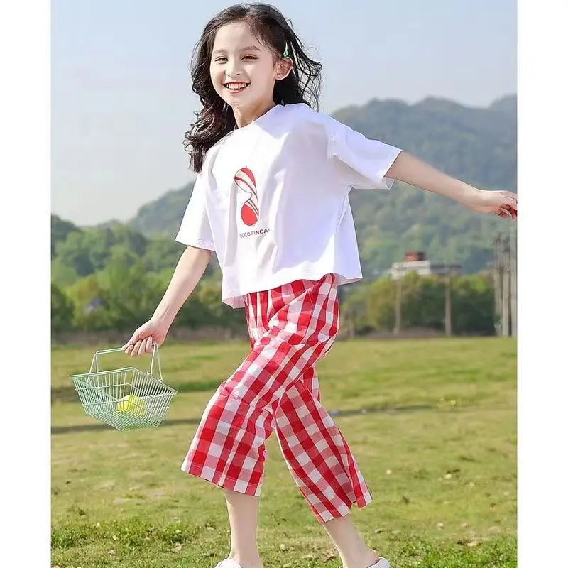 

Girls' new summer suit teenagers children's short-sleeved top T-shirt girls' cotton and linen loose trousers two-piece kids clot