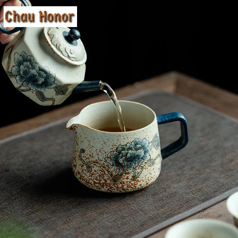250ml Blue And White Flint Red Tea Pitcher Gold Drawing Peony Flower Cha Hai Dispenser Justice Cup Fair Mug Teaware Supplies